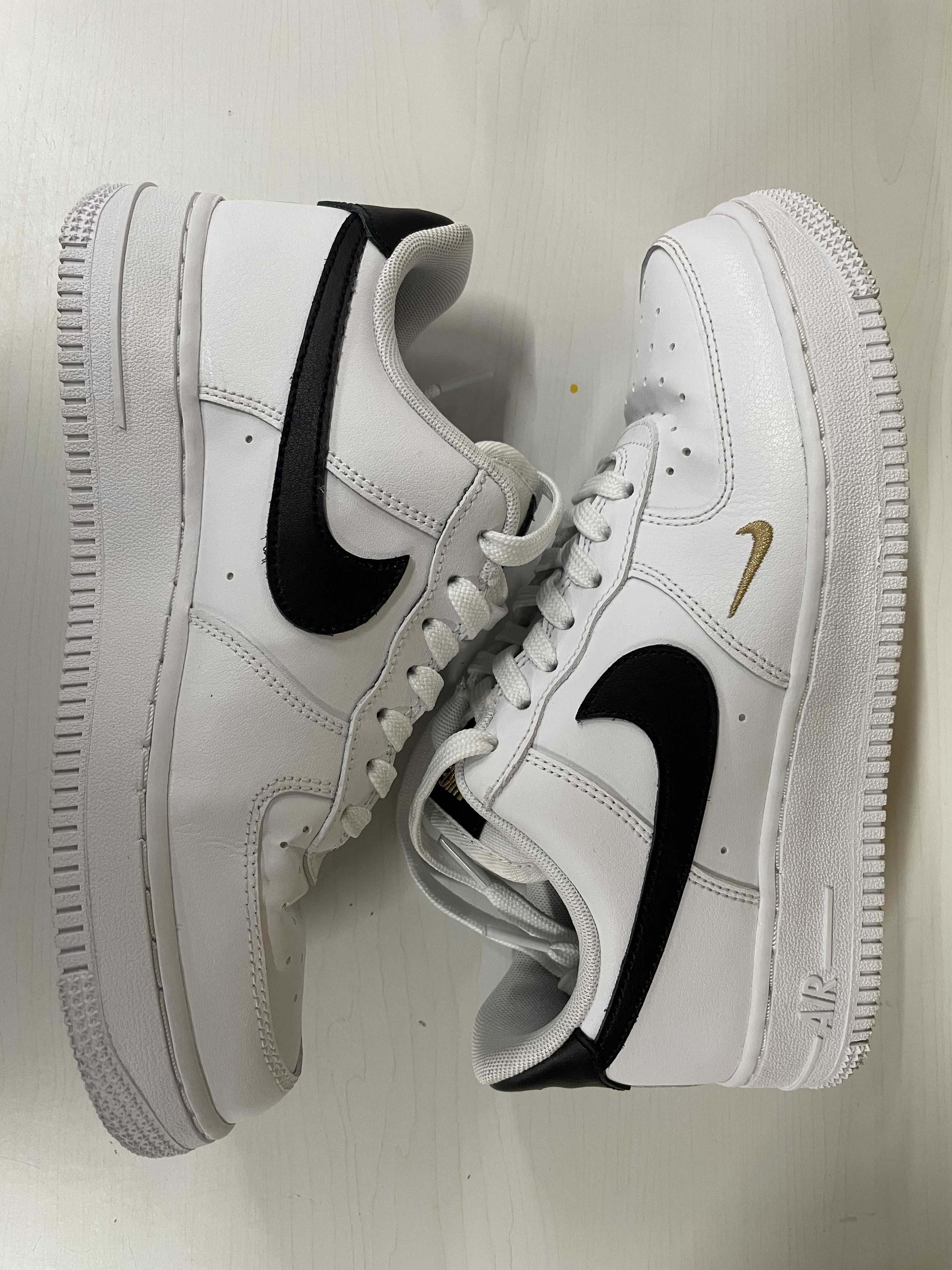 Nike Women's Air Force 1 Low 07 Essential "White/Black/Gold Mini Swoosh"