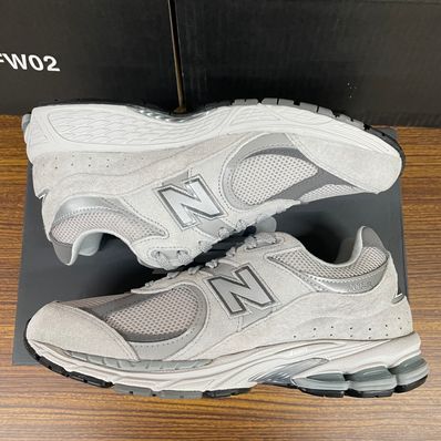 New Balance 2002R "Gray"