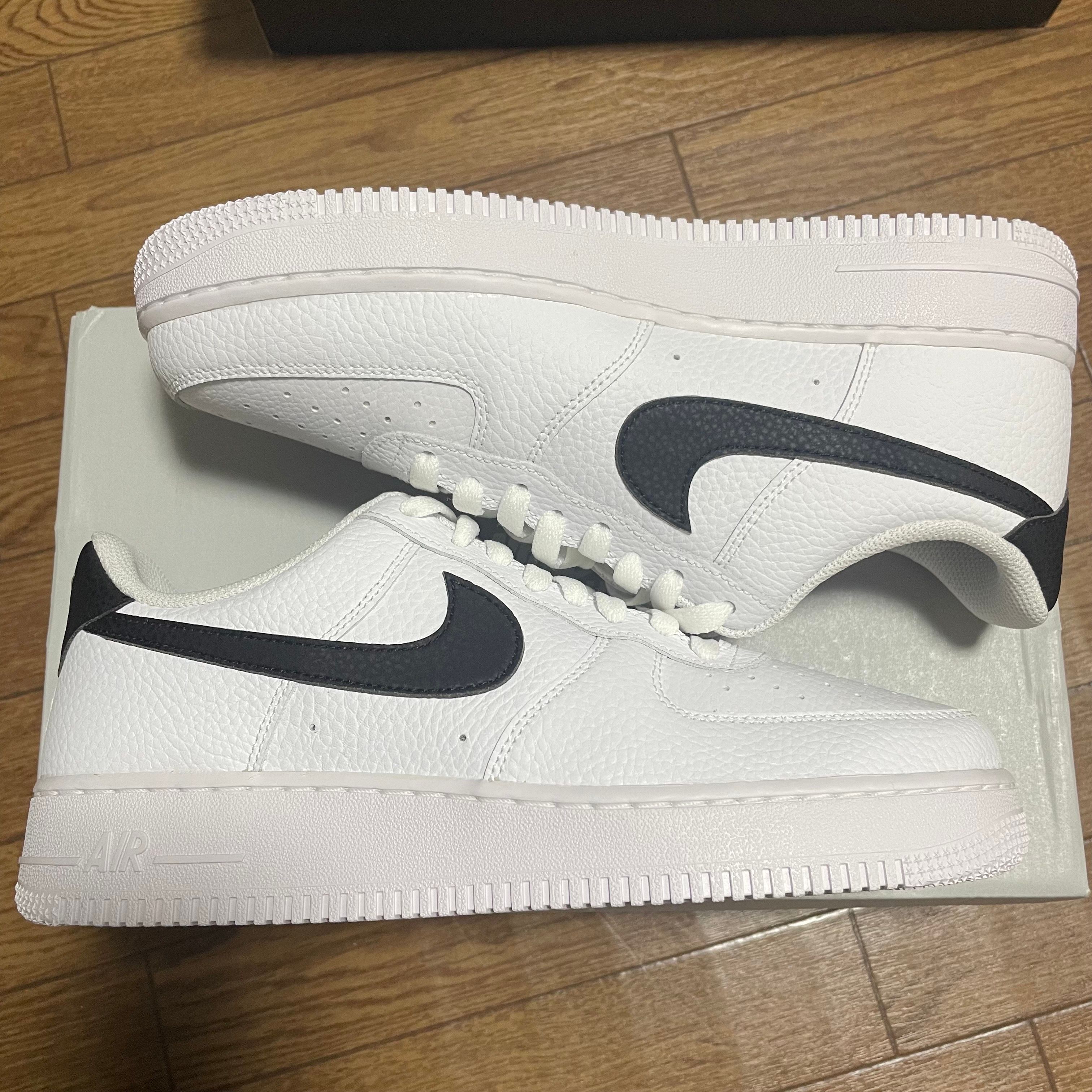 Nike Air Force 1 Low '07 "White Black Pebbled Leather"