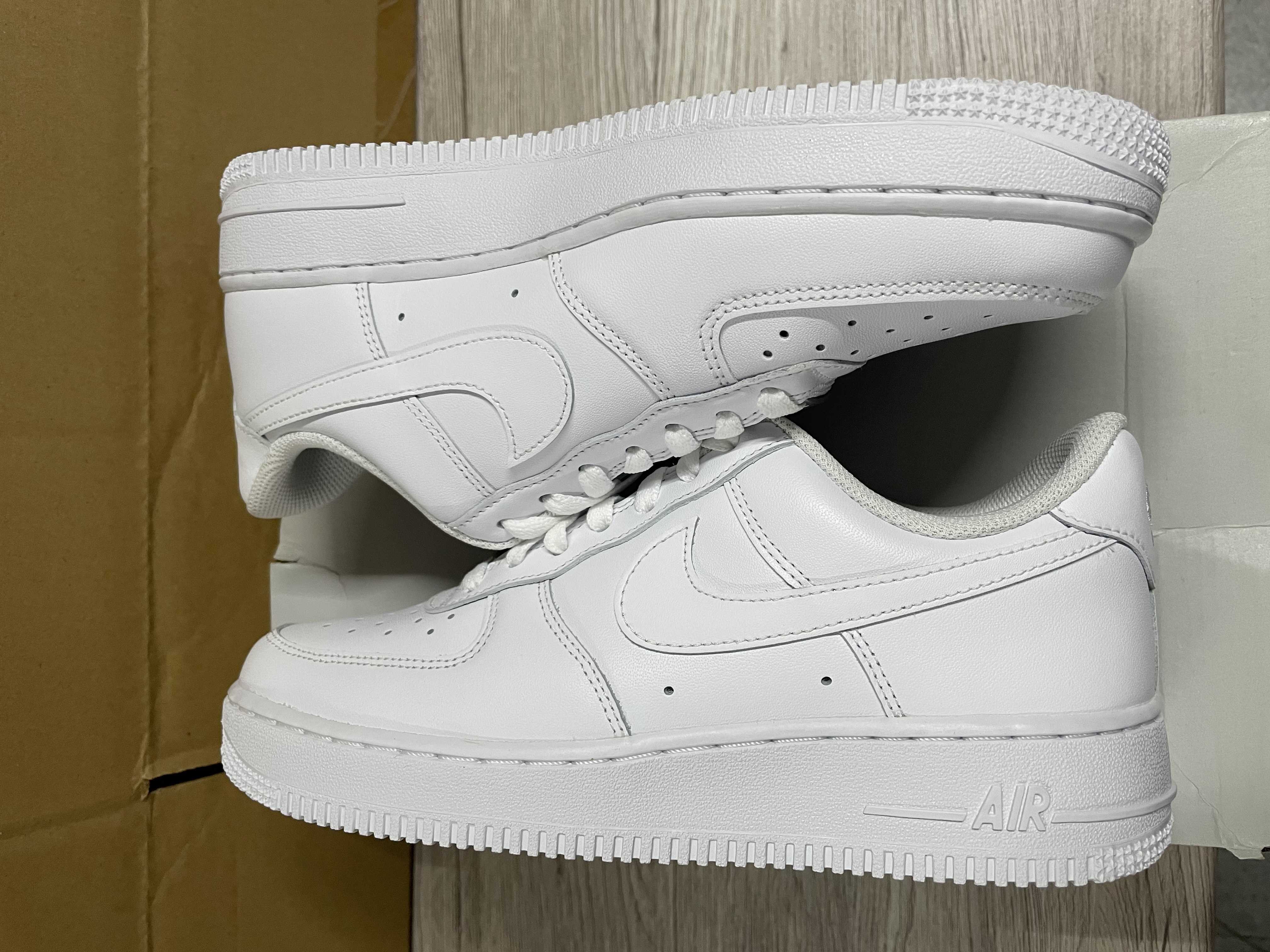 Nike Women's Air Force 1 Low '07 "White"