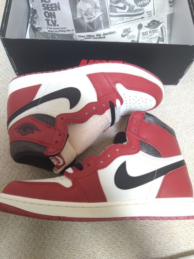 Nike Air Jordan 1 High OG "Lost & Found/Chicago"