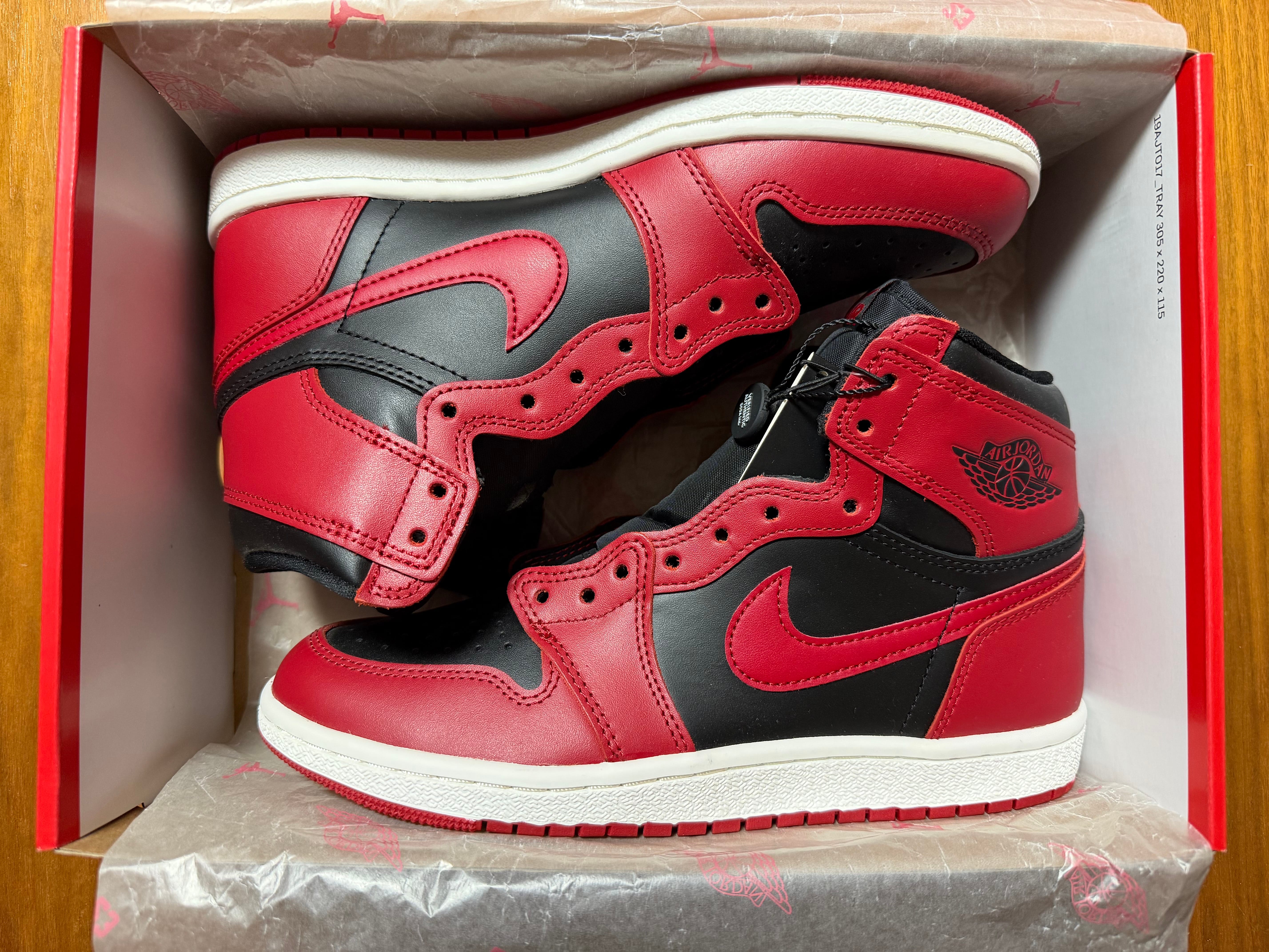 Nike Air Jordan 1 High ’85 "Varsity Red"
