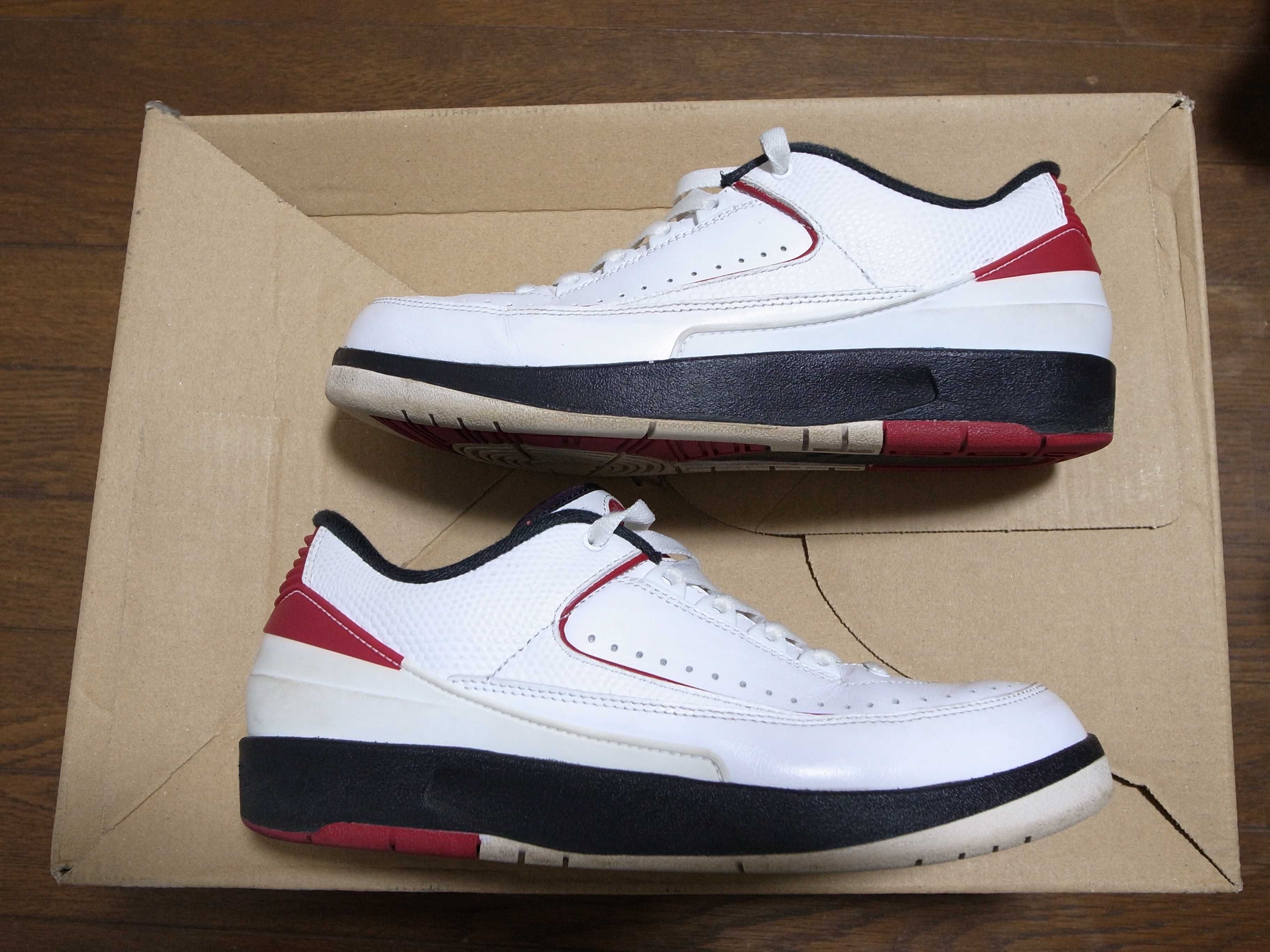 AIR JORDAN 2 RETRO LOW