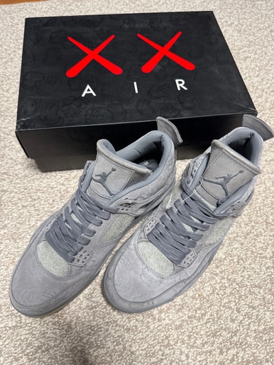 KAWS × Nike Air Jordan 4 Retro "Grey"