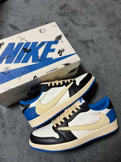 Travis Scott × fragment design × Nike Air Jordan 1 Low OG SP "Military Blue"