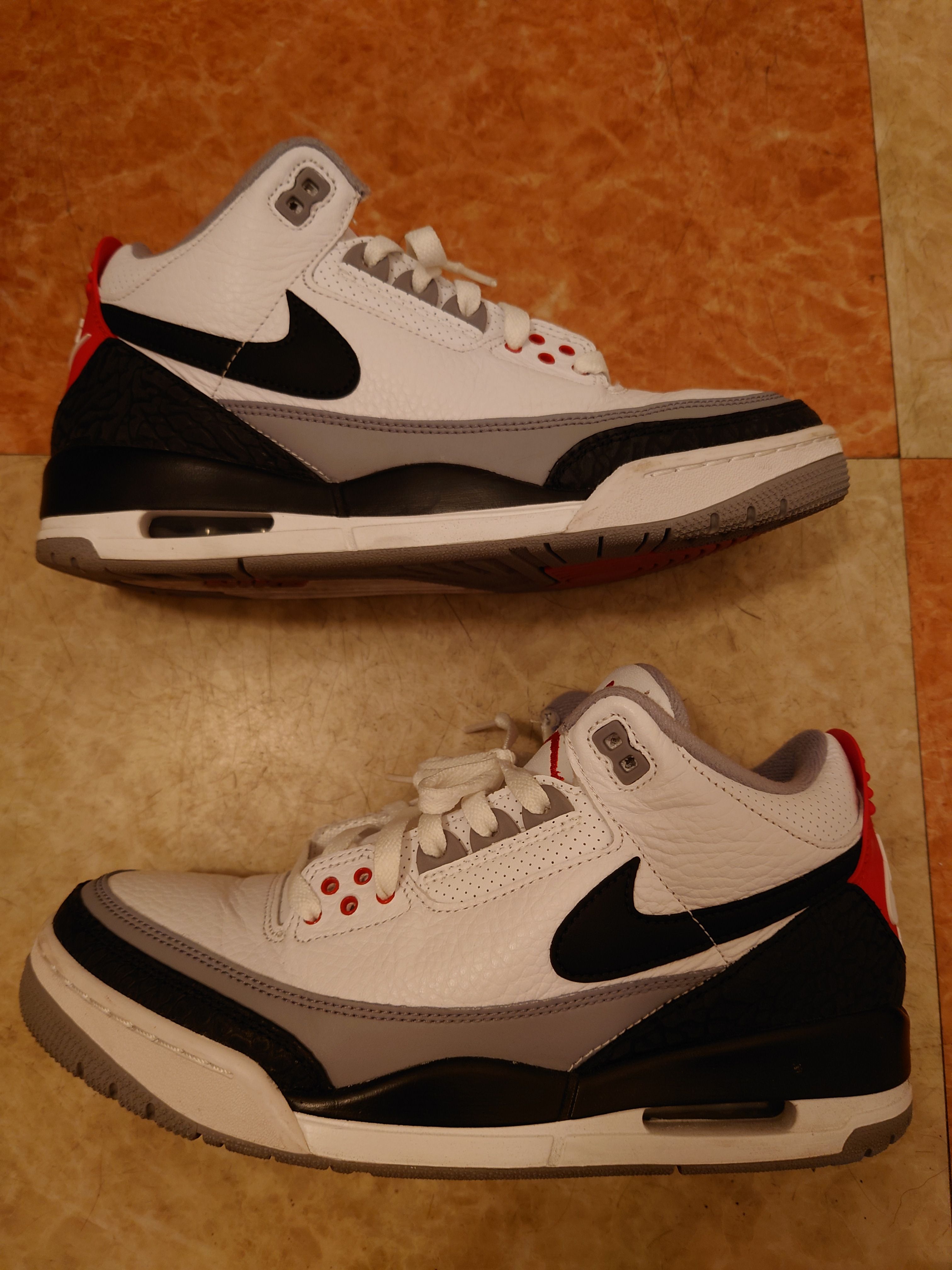 Nike Air Jordan 3 Retro "Tinker Hatfield"