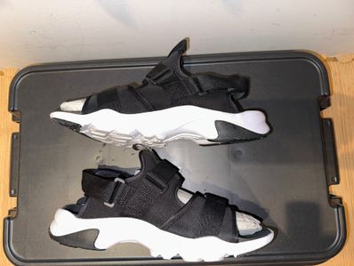 Nike Sandal Canyon "White/Black"