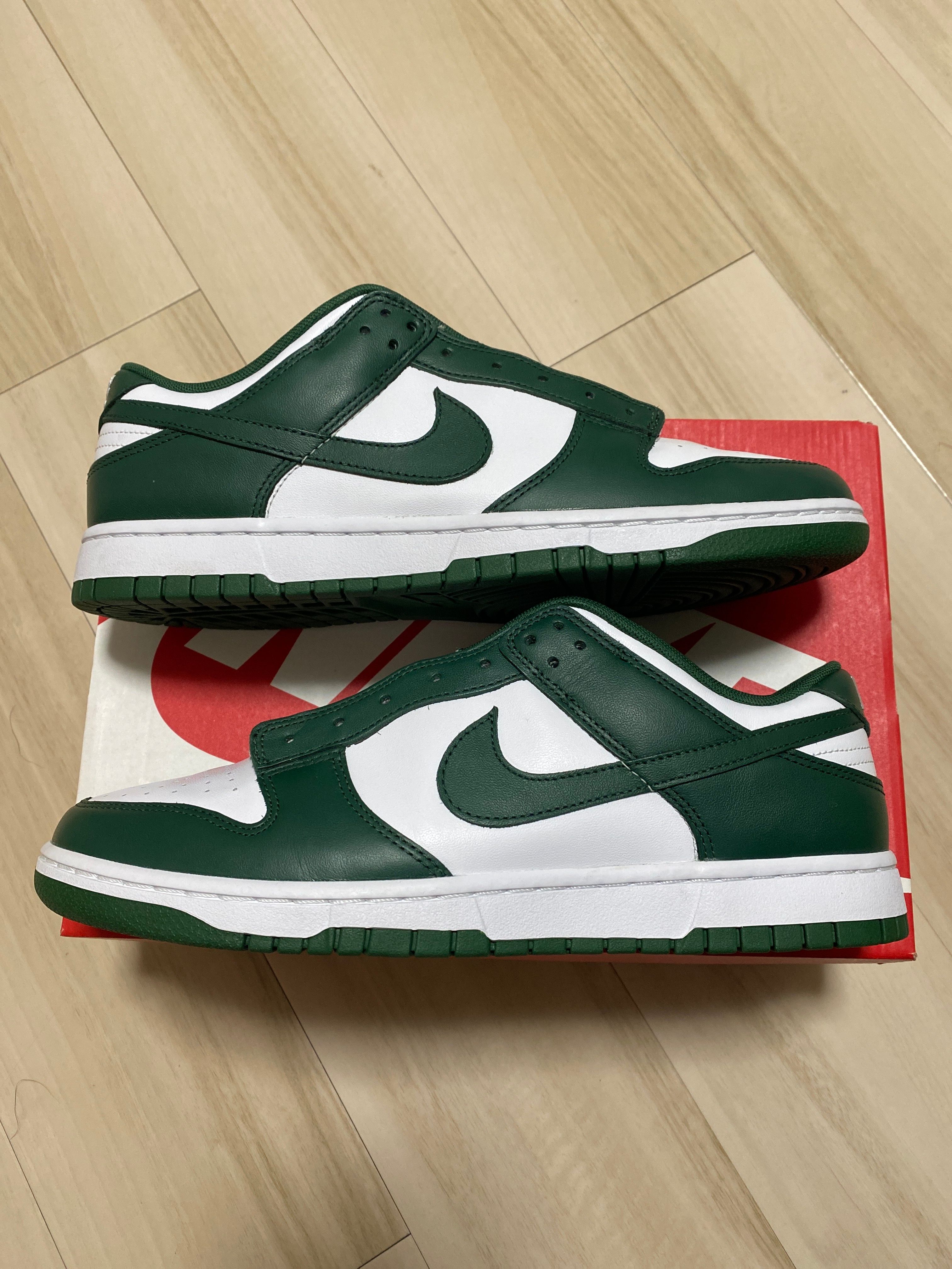 Nike Dunk Low Retro "Varsity Green/Team Green"