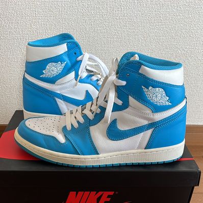 Nike Air Jordan 1 Retro High "UNC"