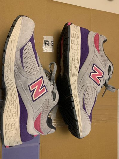New Balance 2002R "Gray/Pink"