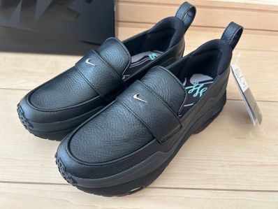 SWDC × Nike Women's Air Max Phenomena "Black/Metallic Silver"