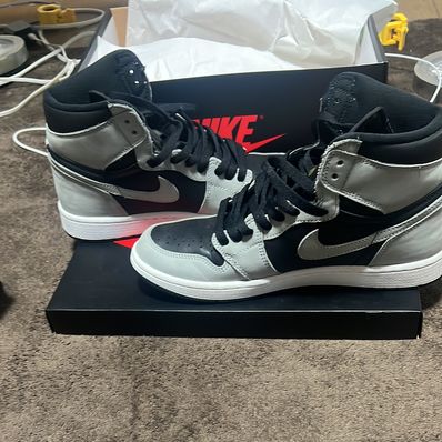 Nike Air Jordan 1 High OG "Shadow 2.0"