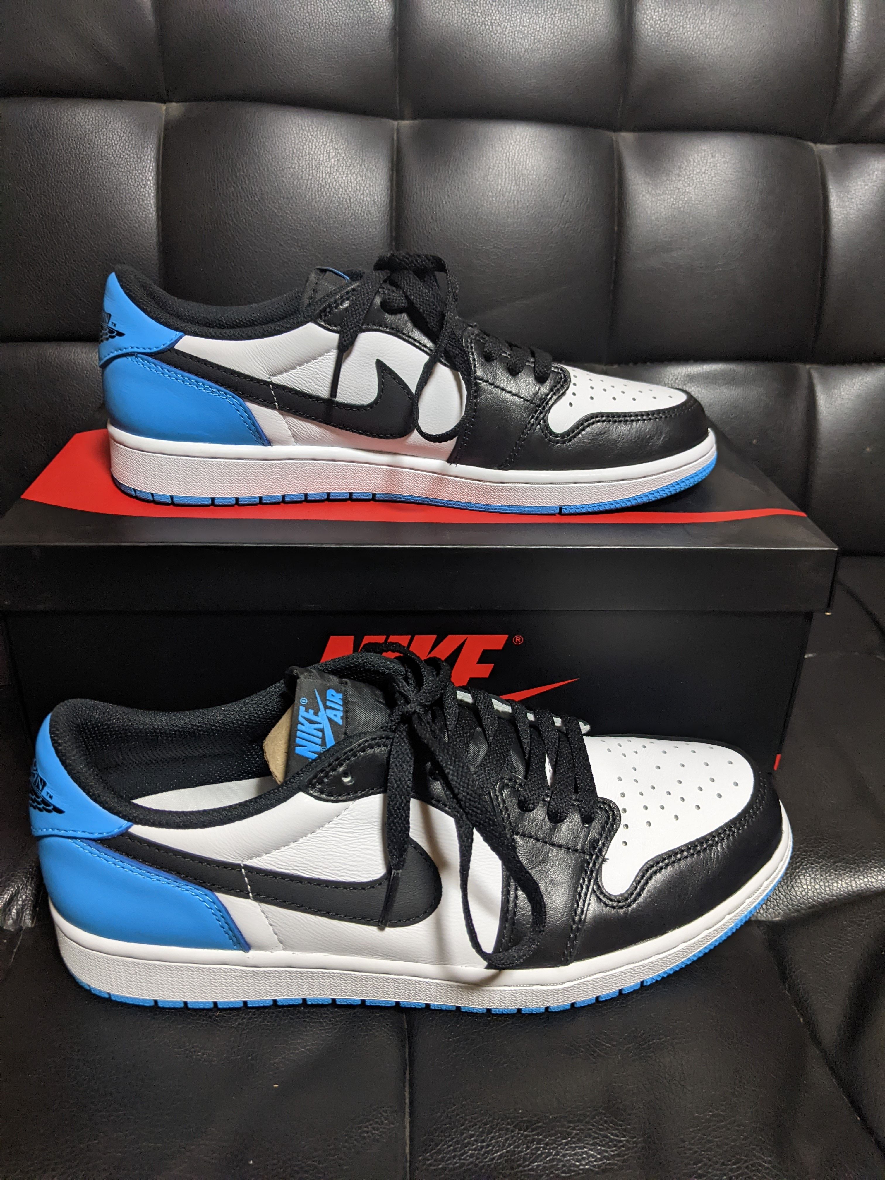 Nike Air Jordan 1 Low OG "Black and Dark Powder Blue/UNC"
