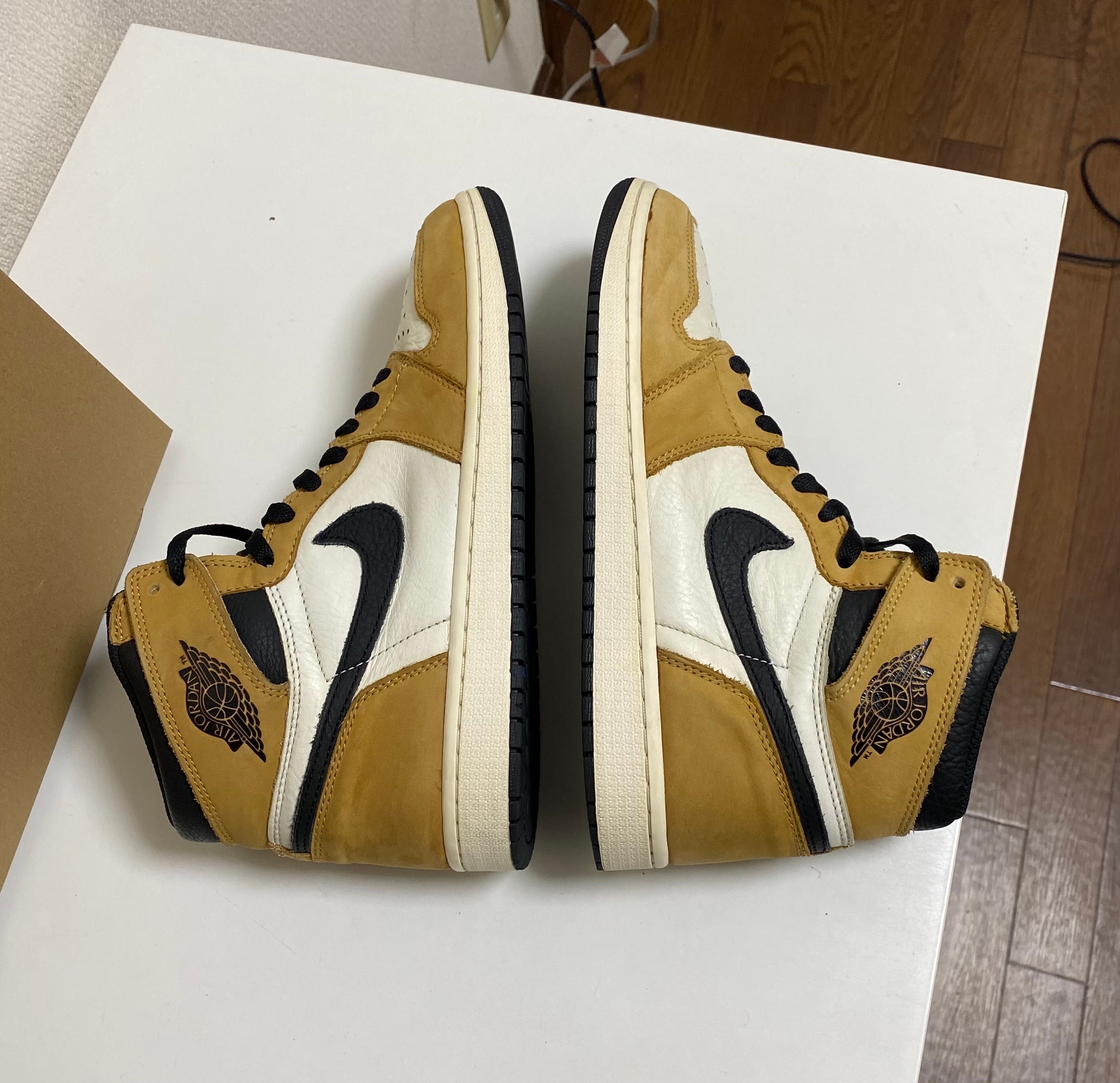 Nike Air Jordan 1 RETRO High "Rookie of The Year"