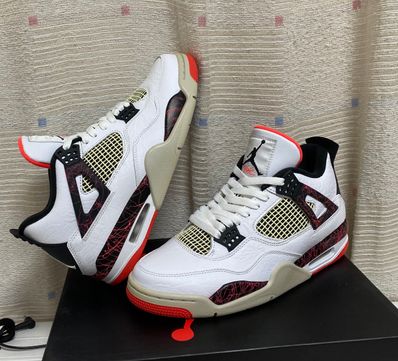 Nike Air Jordan 4 Retro "Flight Nostalgia"