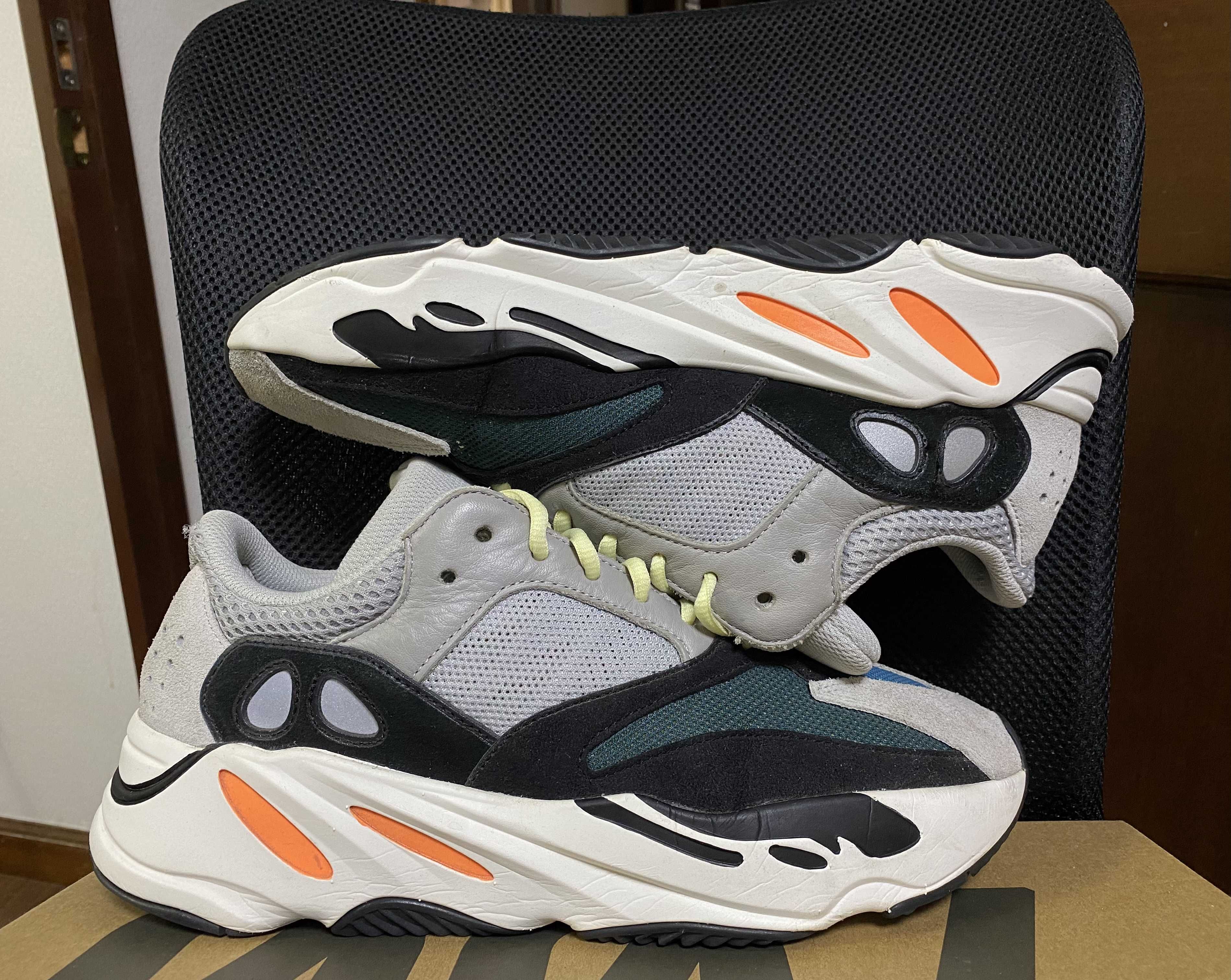 adidas YEEZY Boost 700 "Wave Runner"