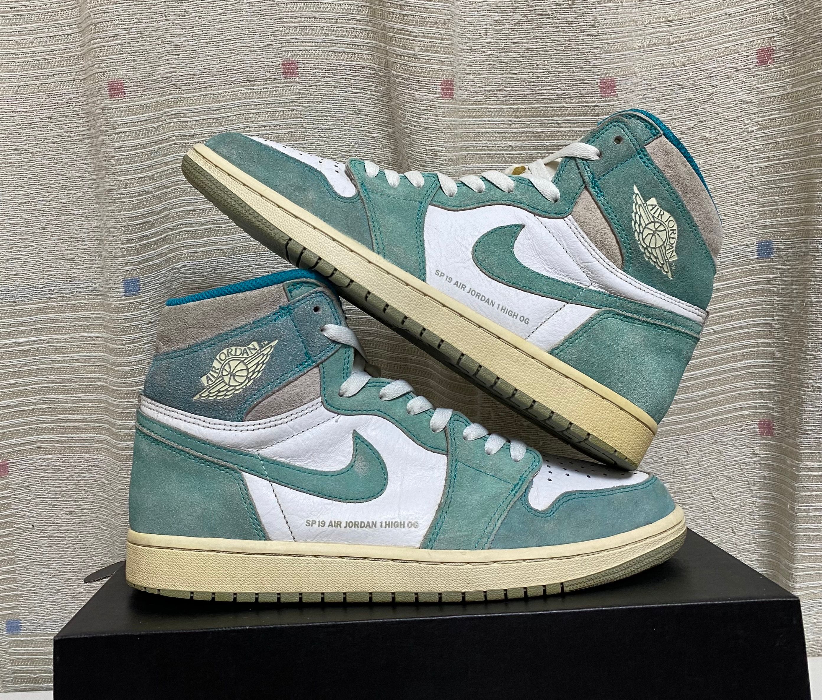 Nike Air Jordan 1 Retro High OG "Turbo Green"
