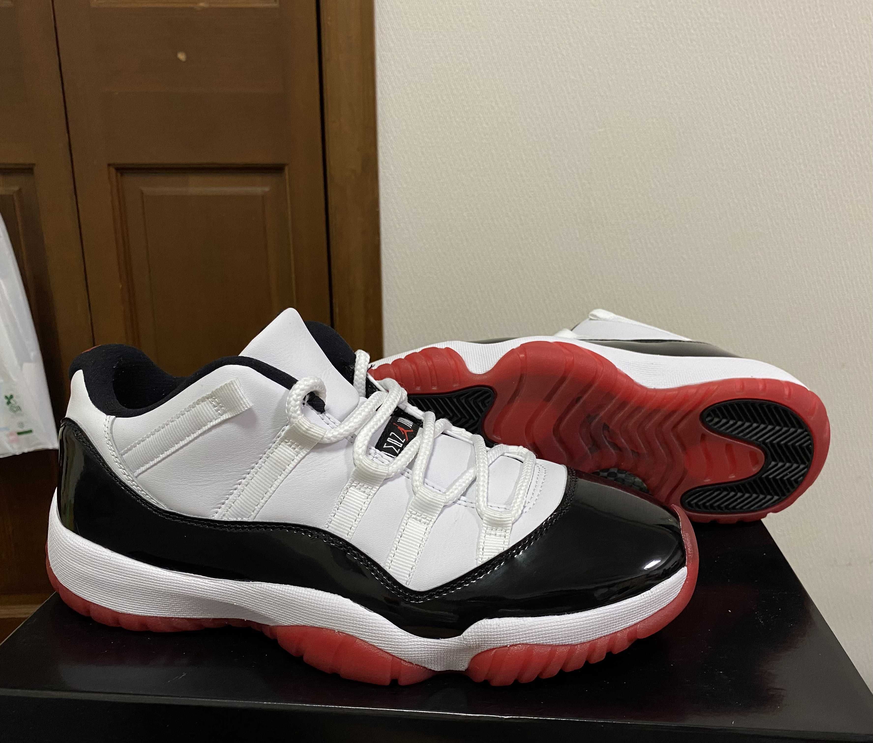 Nike Air Jordan 11 Low "Gym Red"