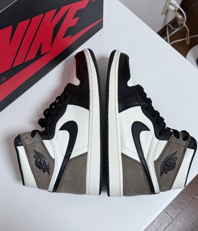 Nike Air Jordan 1 High OG "Sail/Dark Mocha/Black"