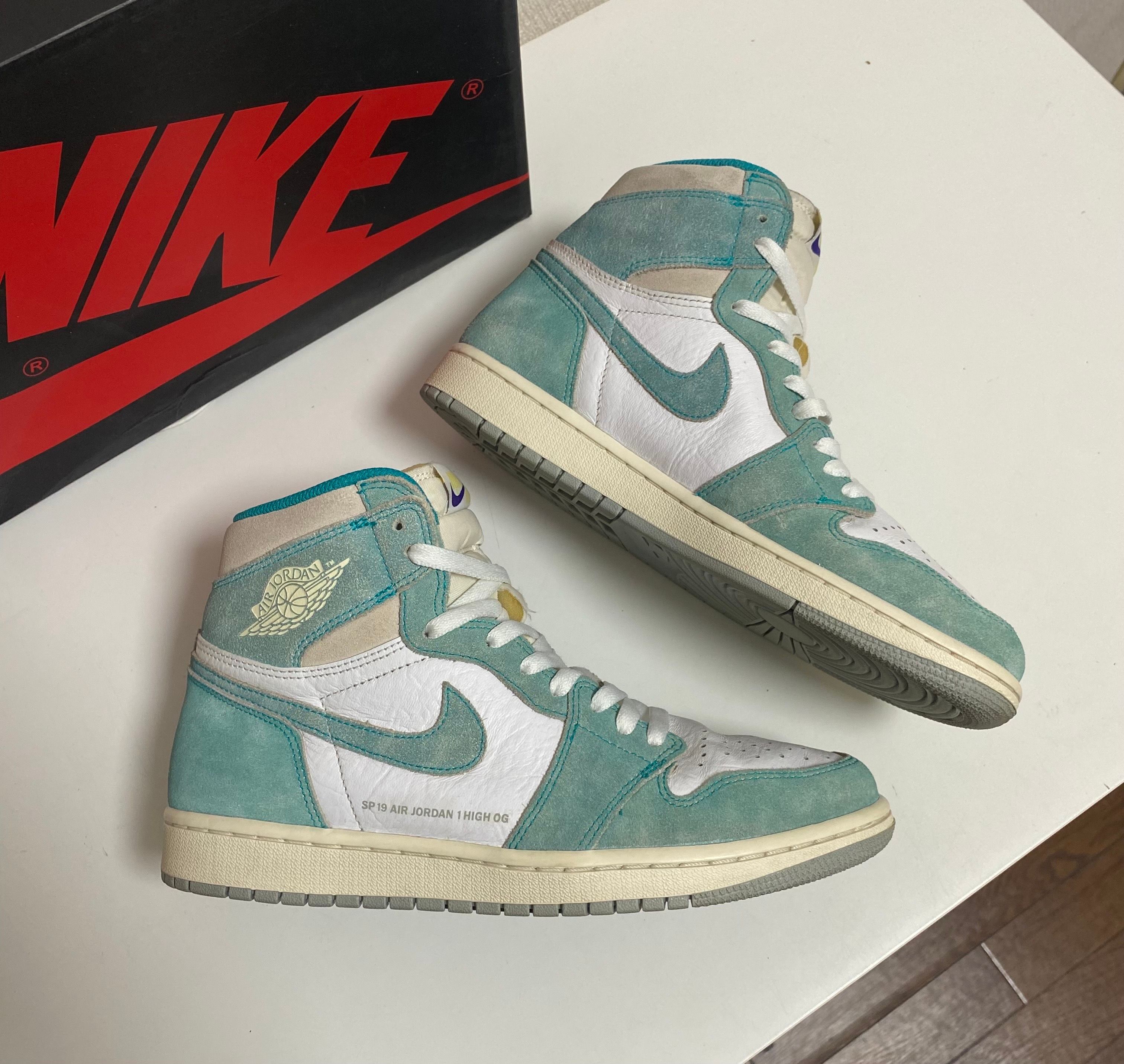 Nike Air Jordan 1 Retro High OG "Turbo Green"