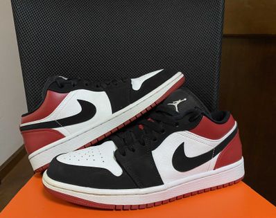 Nike Air Jordan 1 Low "Black Toe"