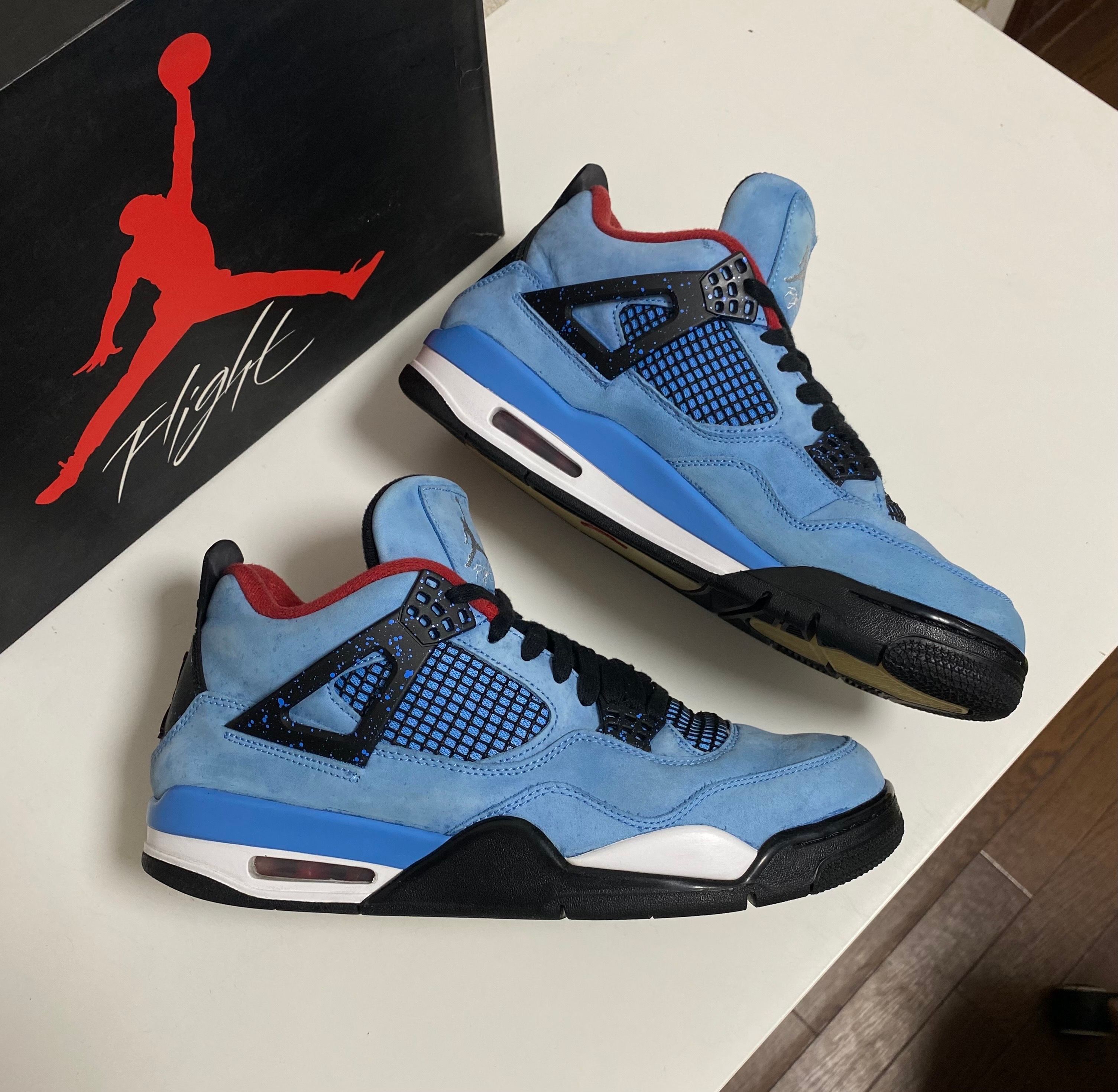 Travis Scott × Nike Air Jordan 4 Retro Cactus Jack "University Blue"