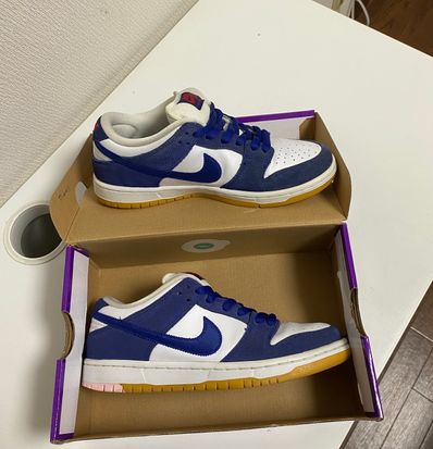 Nike SB Dunk Low "Los Angeles Dodgers/Deep Royal Blue"