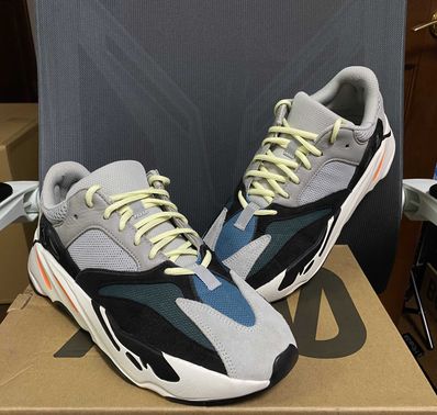 adidas YEEZY Boost 700 "Wave Runner"