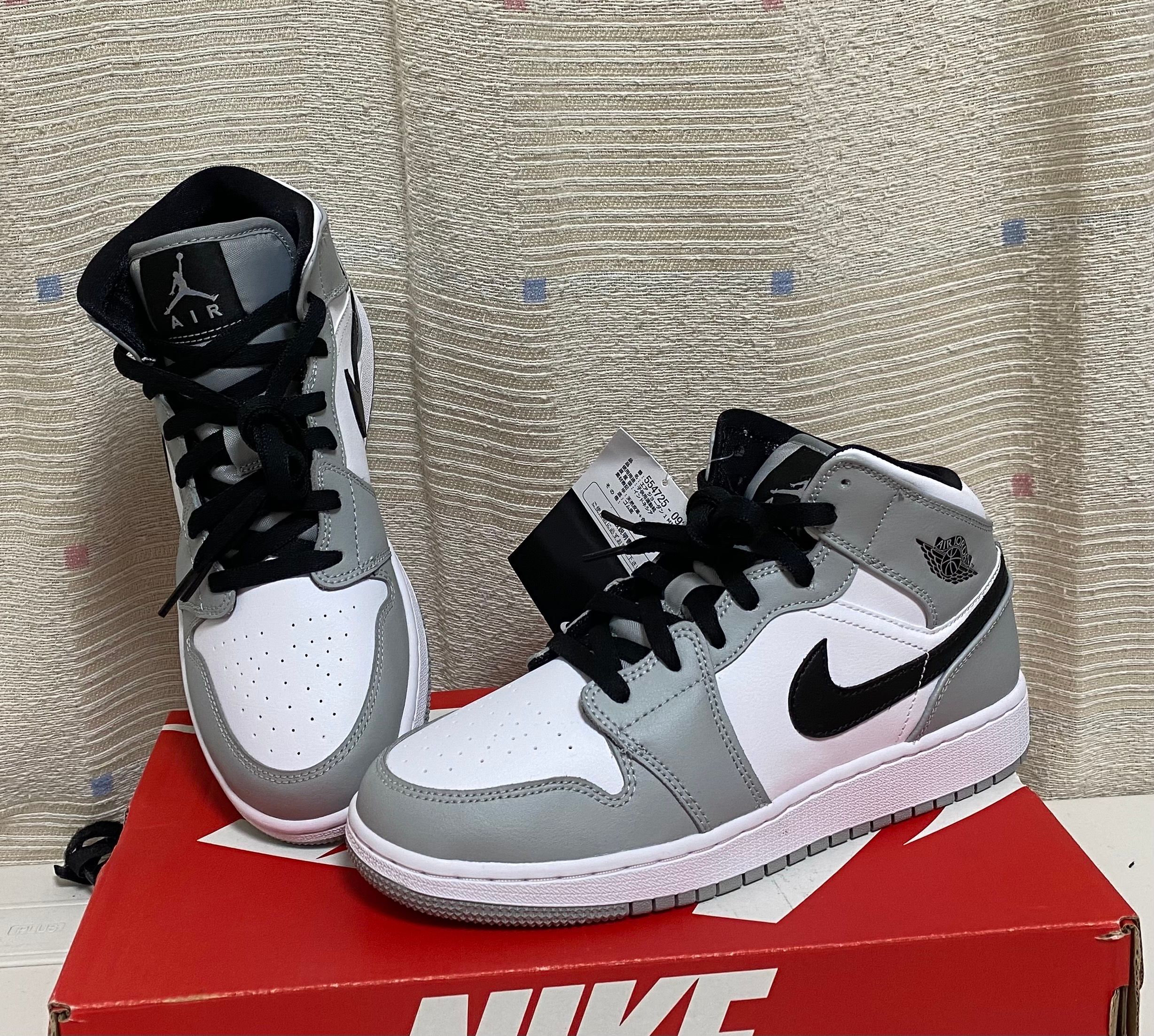 Nike GS Air Jordan 1 Mid "Light Smoke Grey/Black/White"