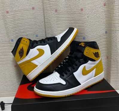 Nike Air Jordan 1 Retro High OG "Black Toe/Yellow Ochre"