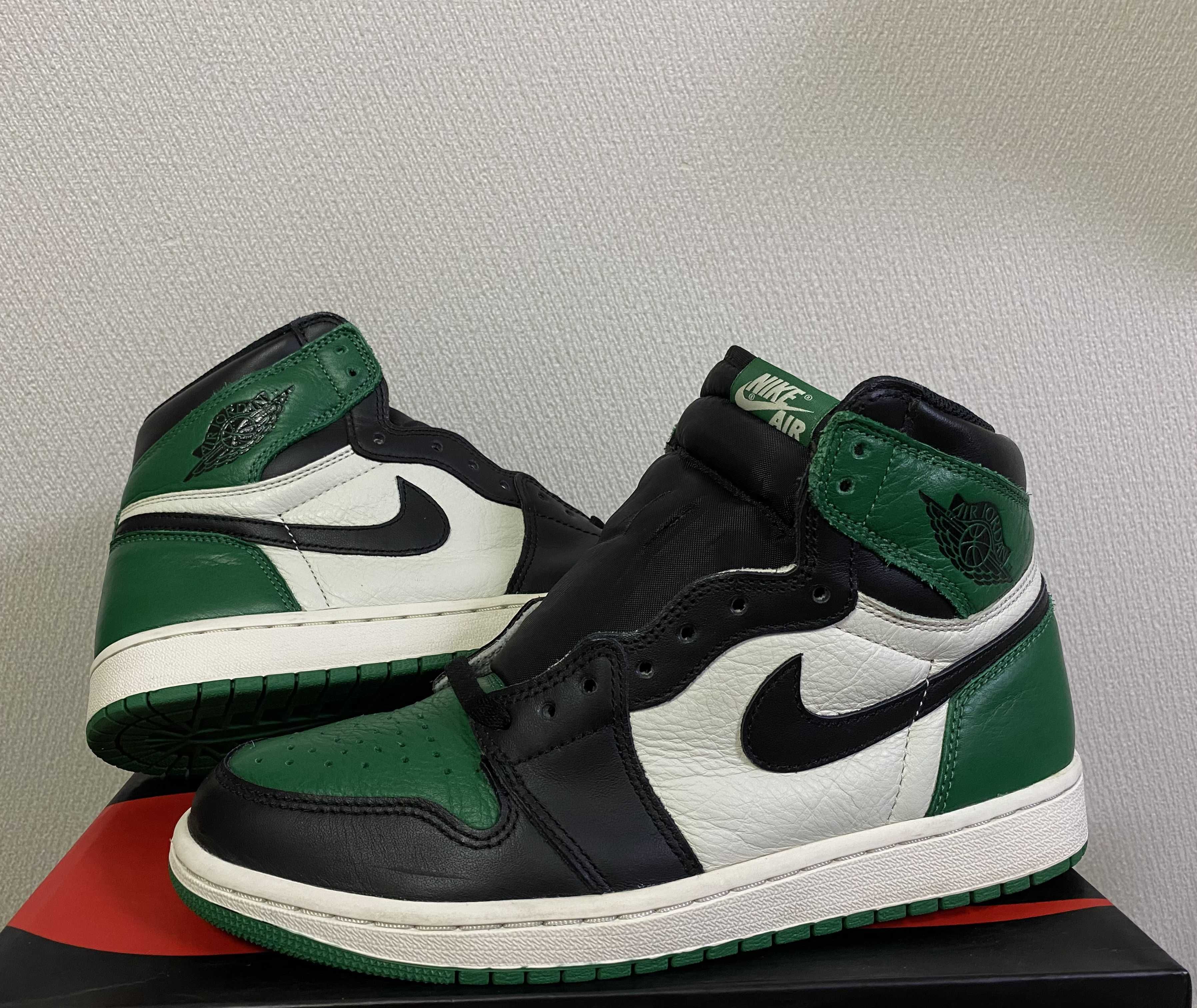 Nike Air Jordan 1 Retro High OG "Pine Green"(2018)