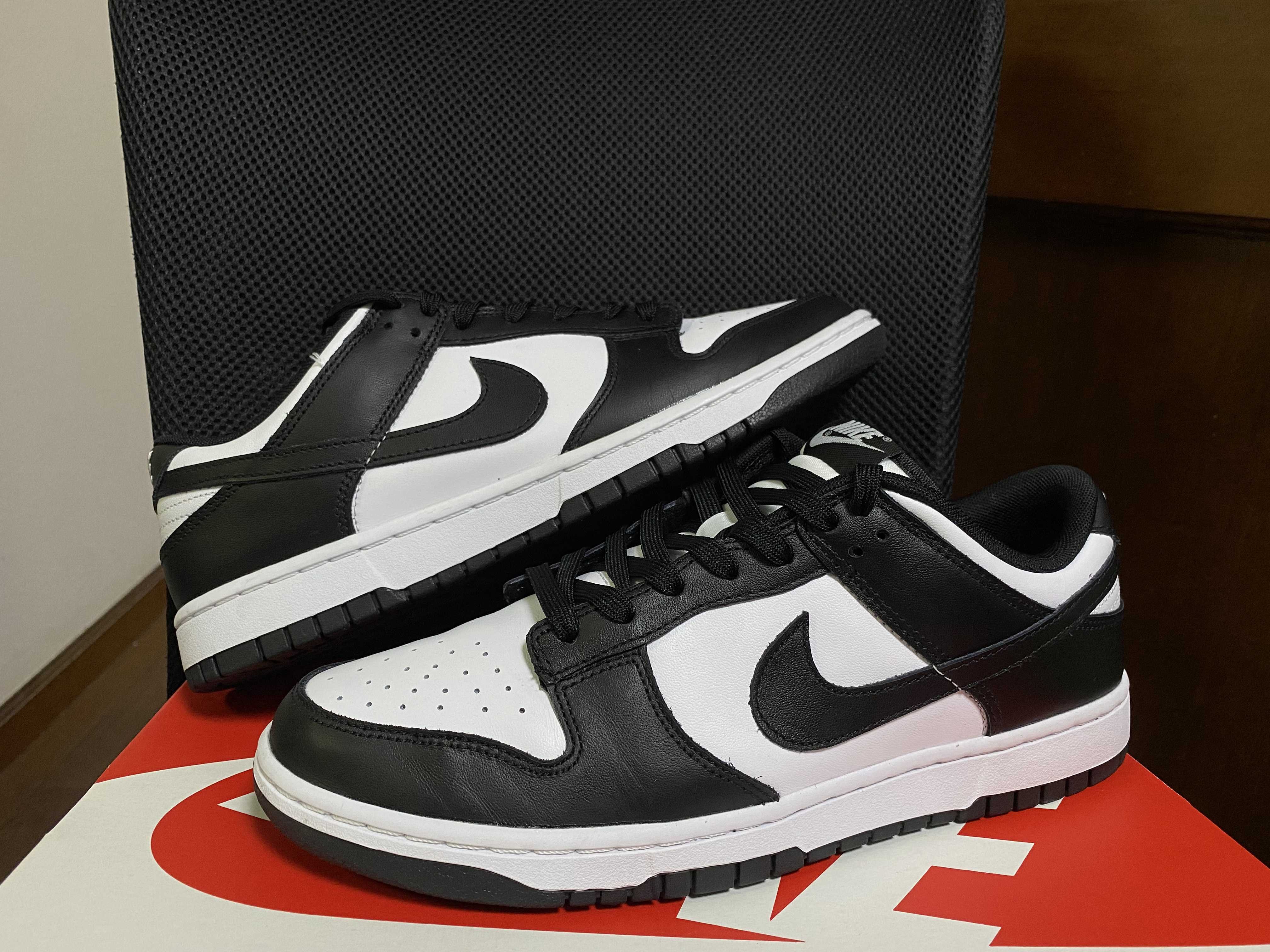 Nike Dunk Low Retro "Panda/White/Black"
