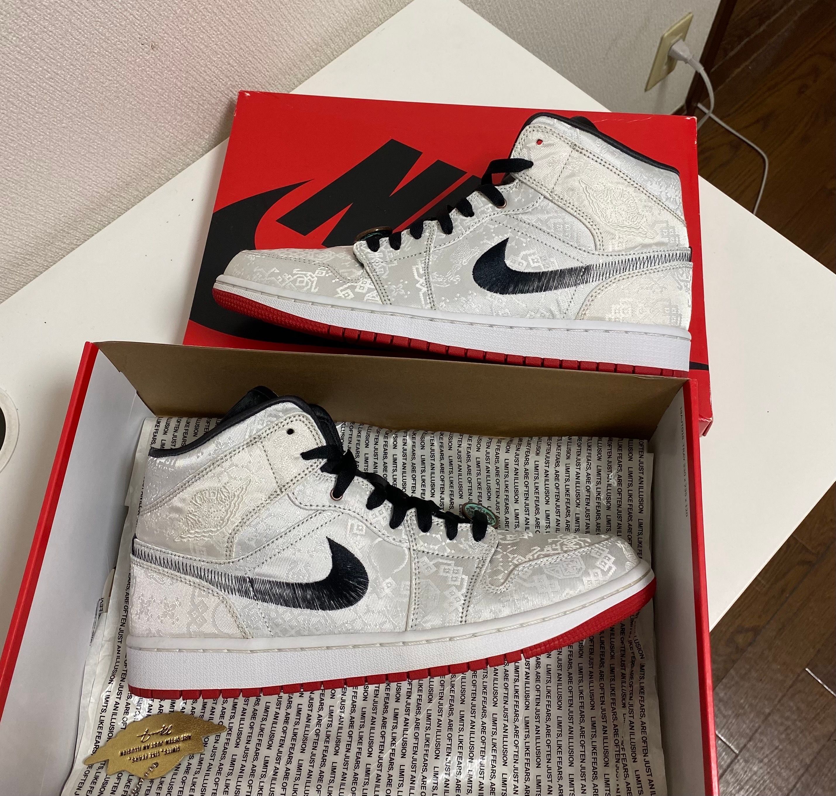 CLOT × Nike Air Jordan 1 Mid SE Fearless "White/Black/Red"
