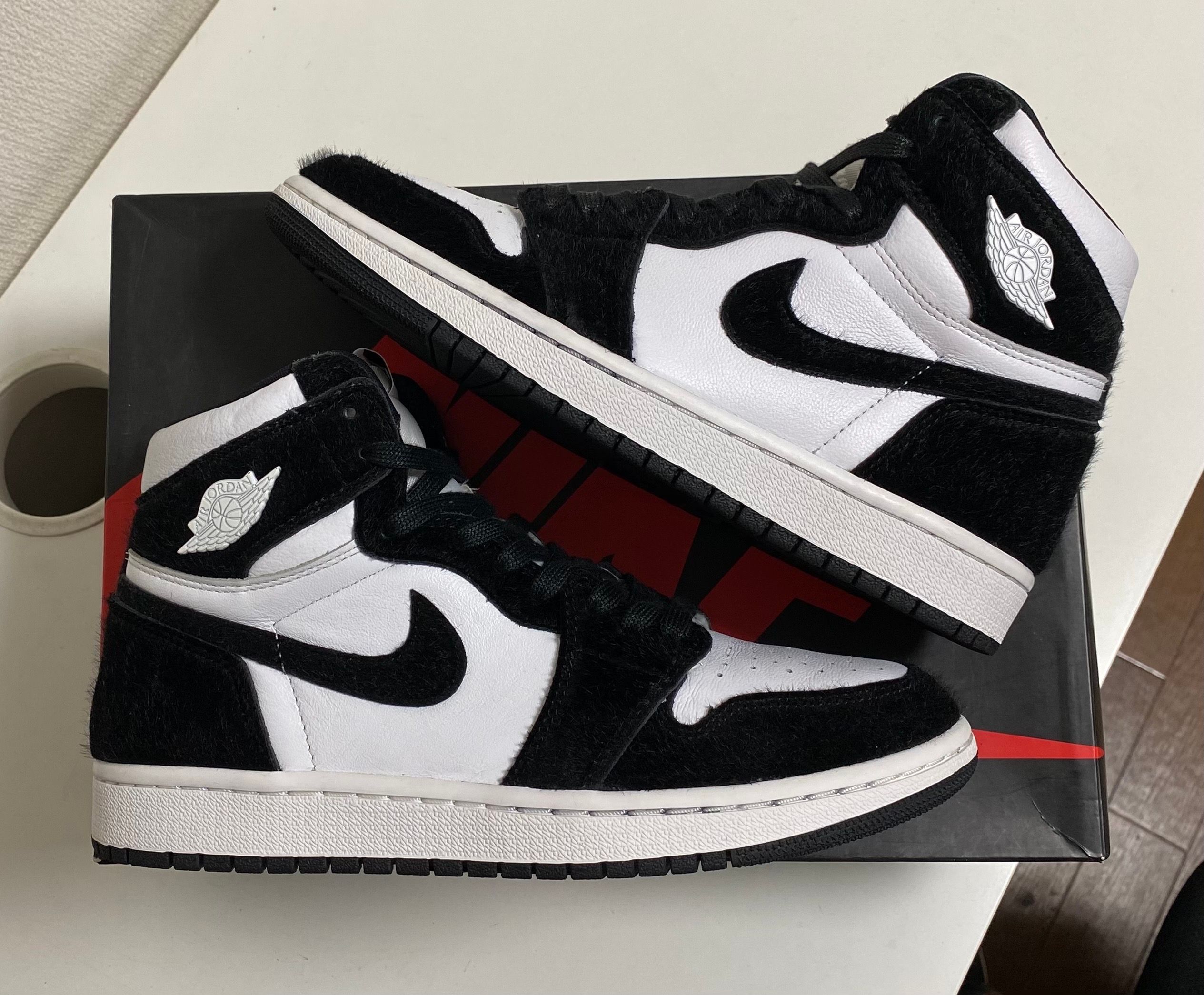 Nike Women's Air Jordan 1 Retro High OG "Black/White"
