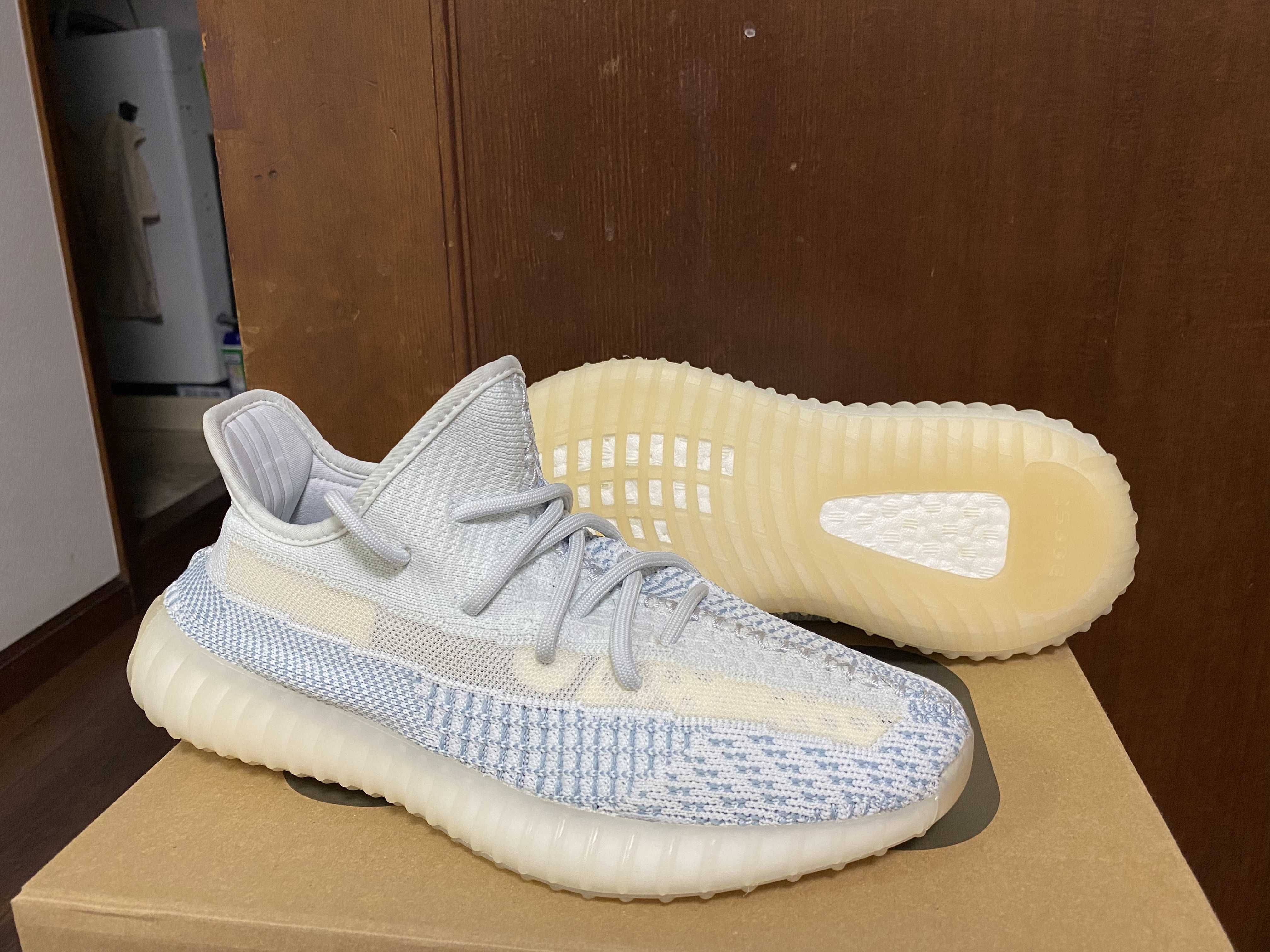 adidas YEEZY Boost 350 V2 "Cloud White"