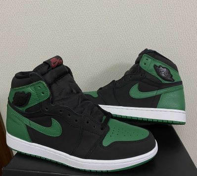 Nike Air Jordan 1 Retro High OG "Black/Pine Green" (2020)