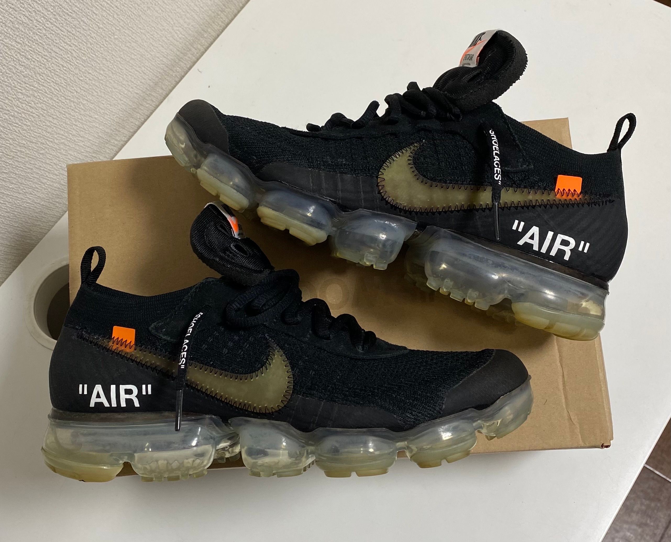 Off-White × Nike Air Vapormax "Black/Total Orange/Clear"