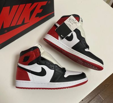 Nike Women's Air Jordan 1 Retro High "Satin Black Toe"