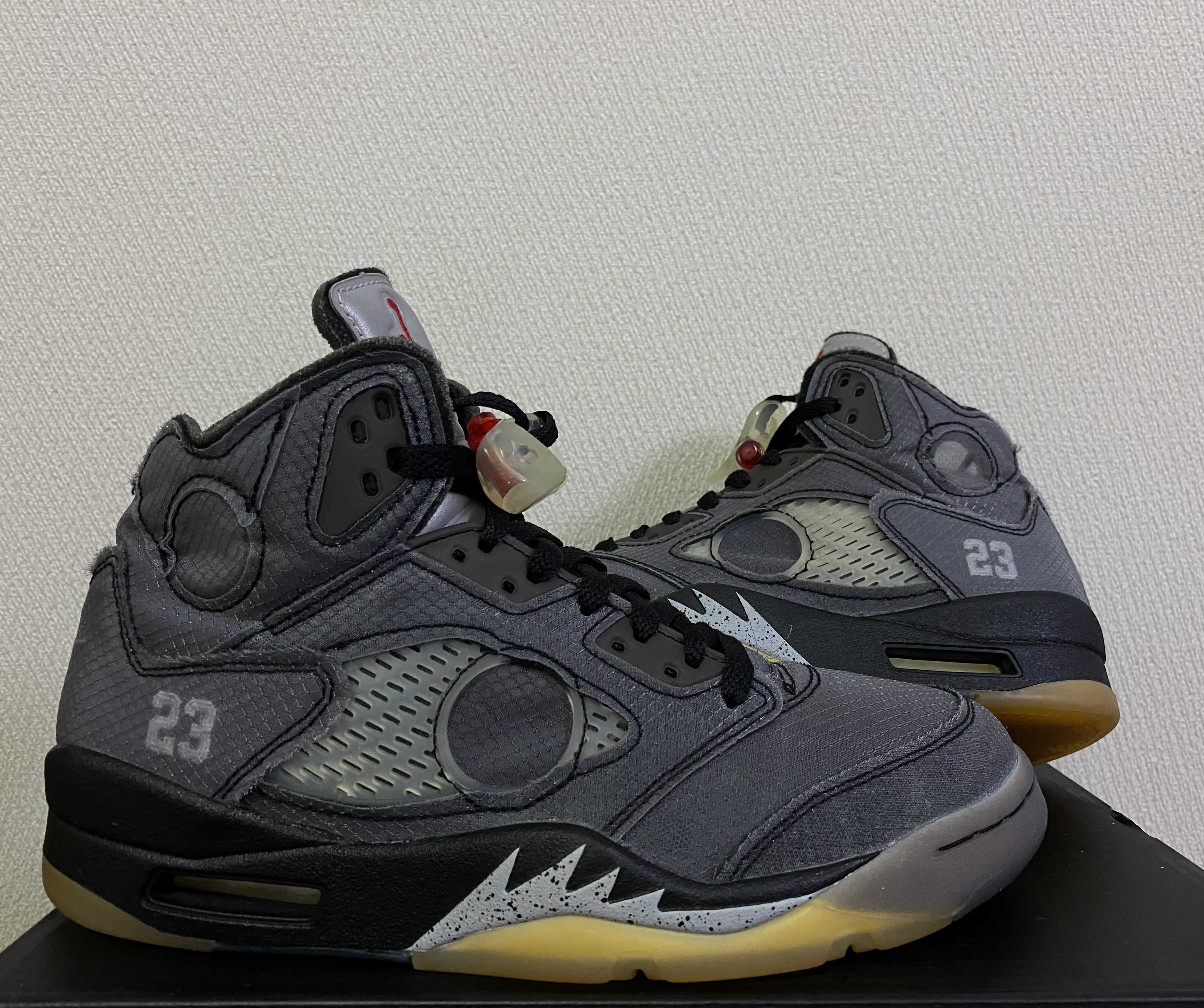 Off-White × Nike Air Jordan 5 "Black/Muslin/Fire Red"