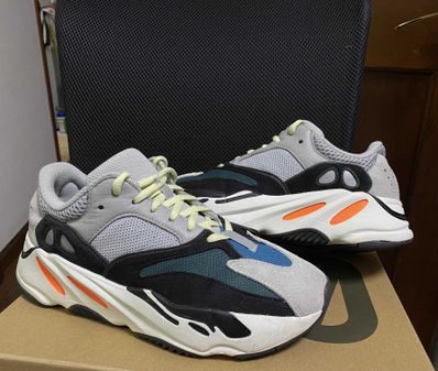 adidas YEEZY Boost 700 "Wave Runner"