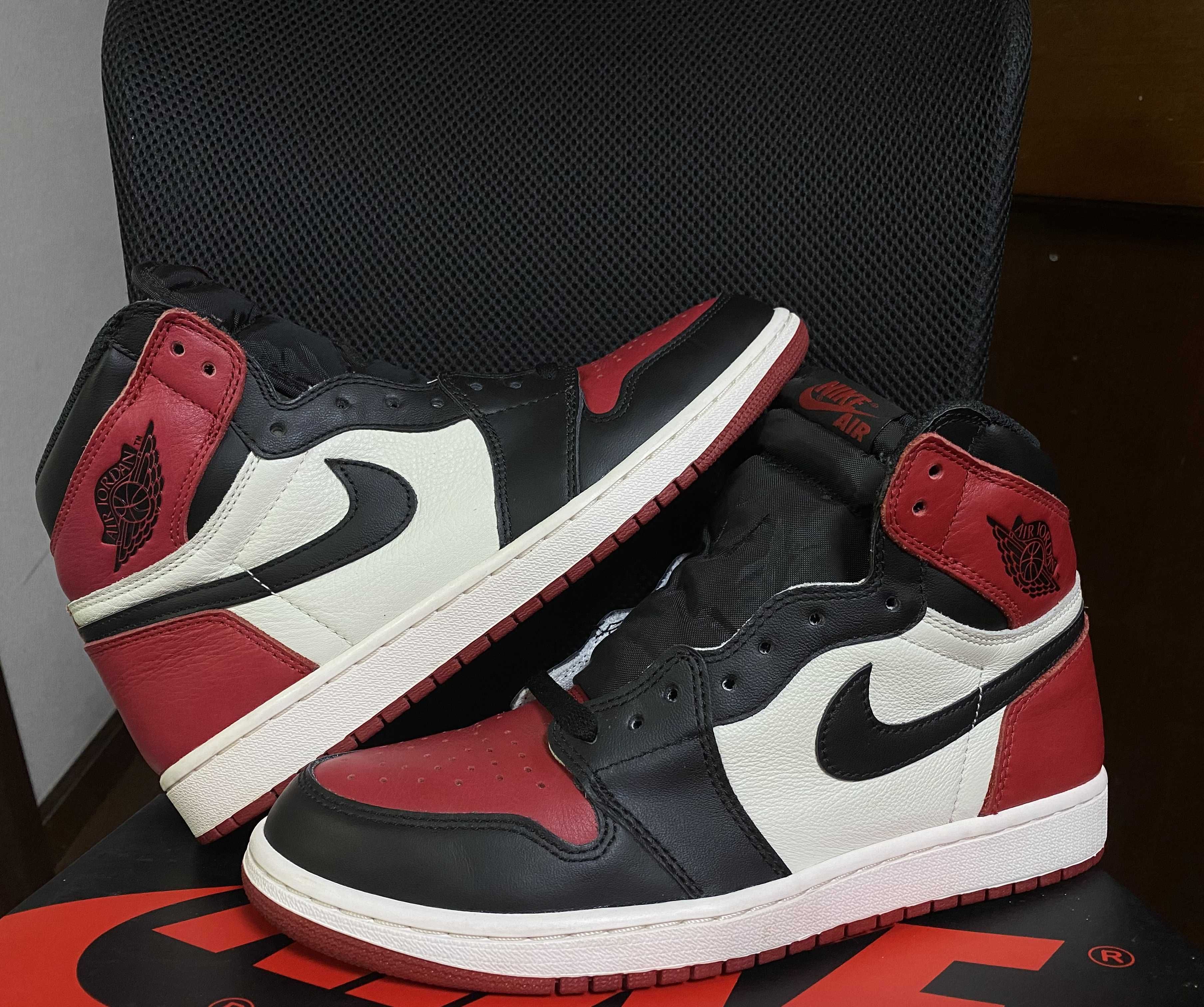 Nike Air Jordan 1 Retro High OG "Bred Toe"