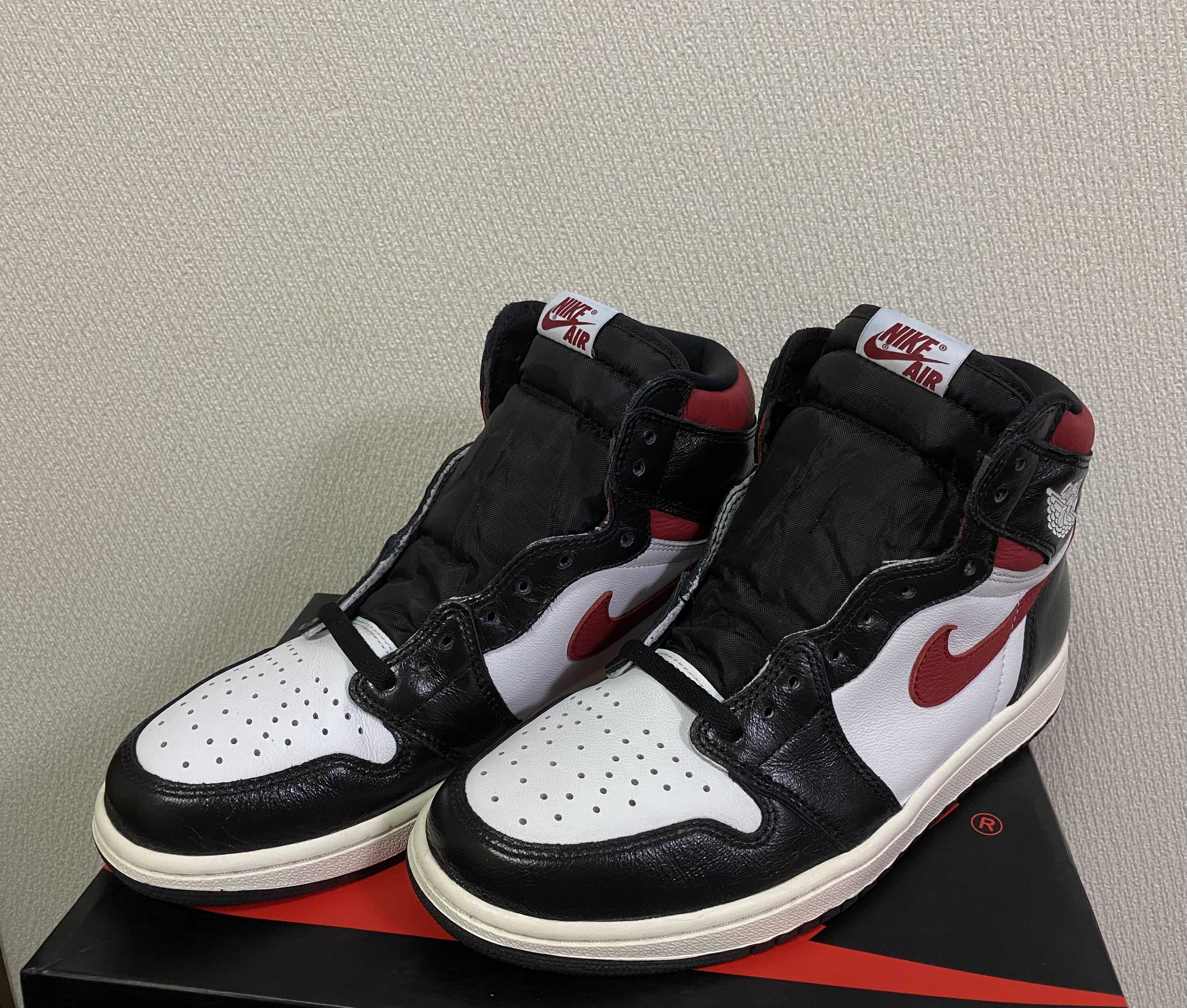 Nike Air Jordan 1 Retro High "Black/White/Sail/Gym Red"    