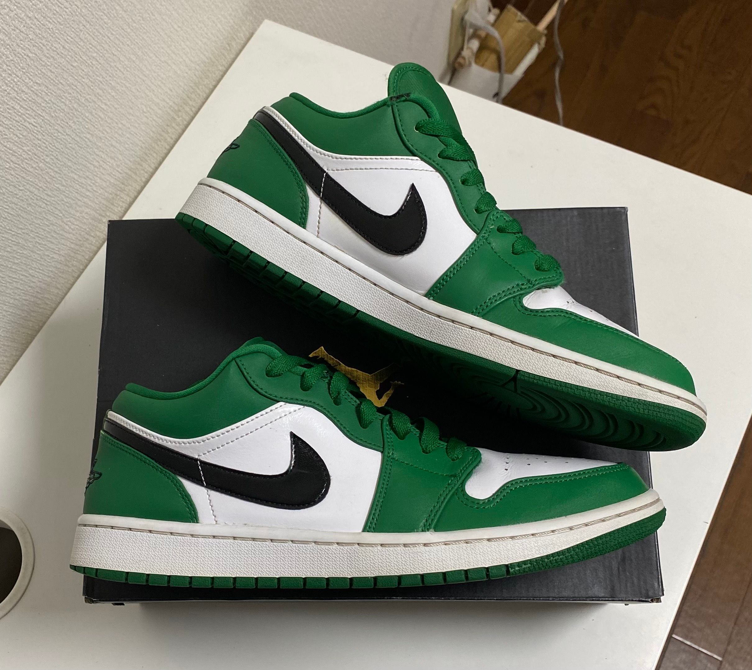 NIKE AIR JORDAN 1 LOW "PINE GREEN/WHITE"