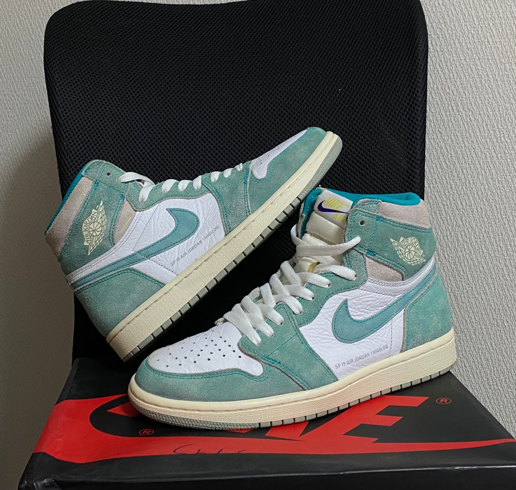 Nike Air Jordan 1 Retro High OG "Turbo Green"