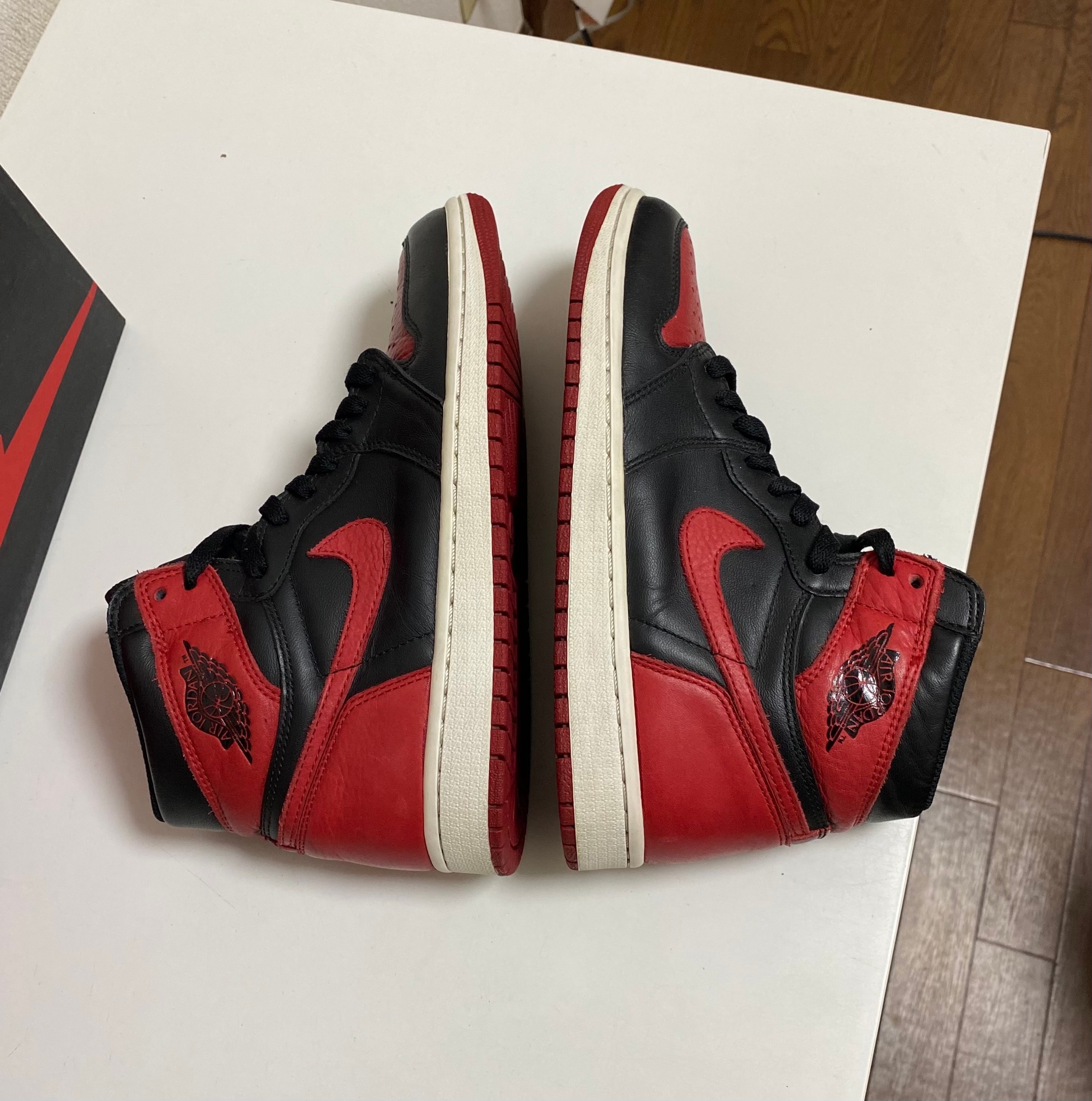 Nike Air Jordan 1 Retro High OG "Bred/Banned" (2016)