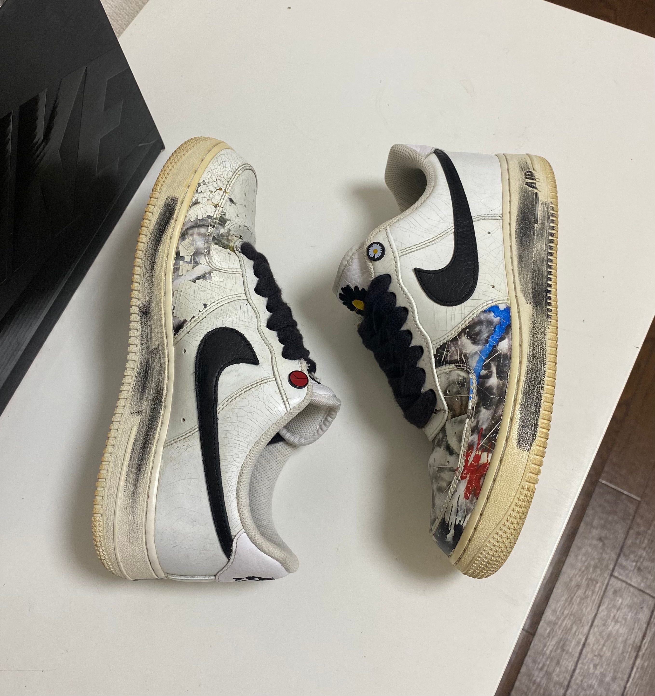 PEACEMINUSONE × Nike Air Force 1 Low "Para-noise/White/Black" / G-DRAGON