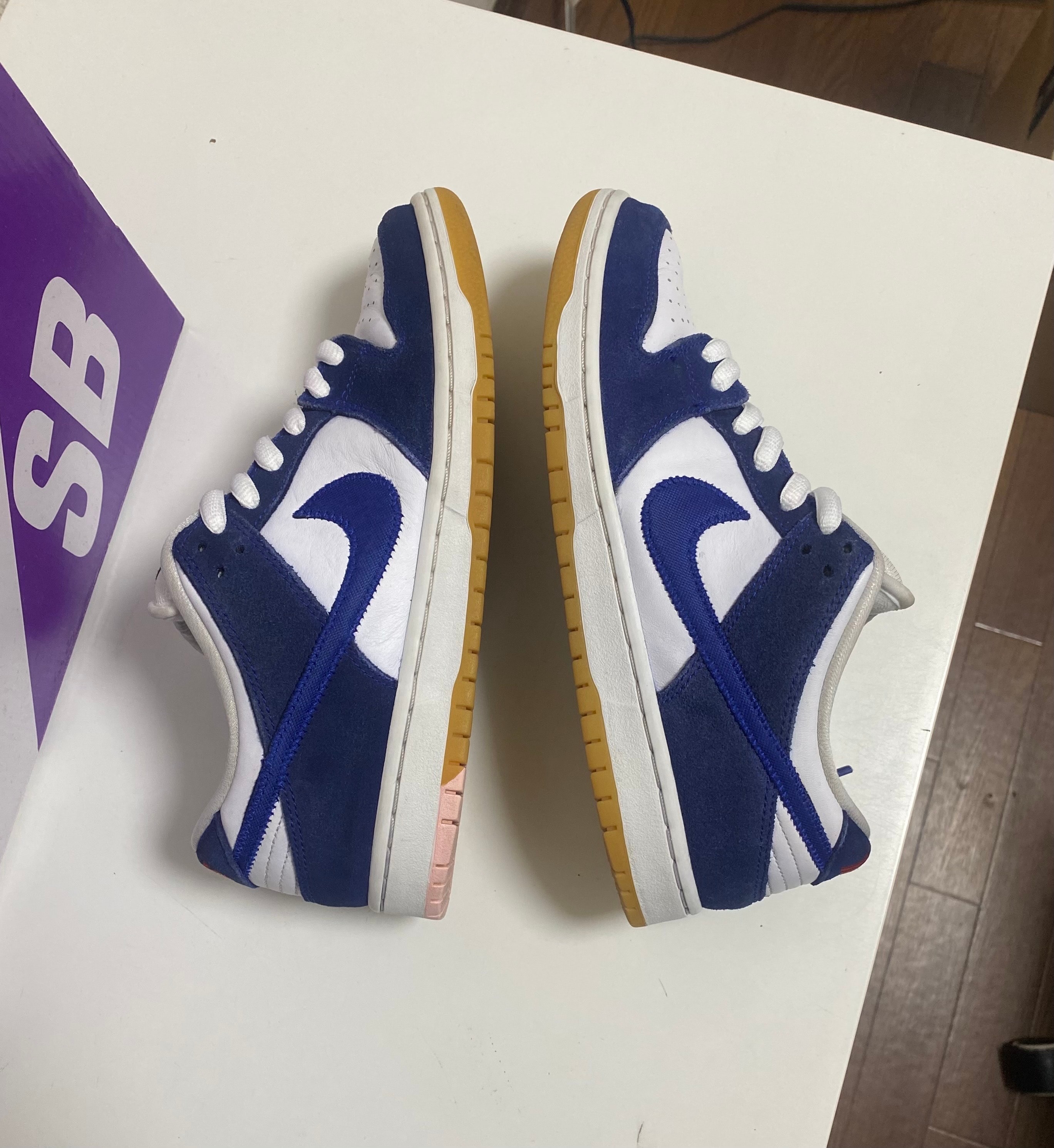 Nike SB Dunk Low "Los Angeles Dodgers/Deep Royal Blue"