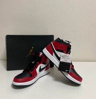 Nike Air Jordan 1 Mid "Chicago Black Toe"