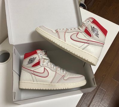 Nike Air Jordan 1 Retro High OG "Sail/University Red"