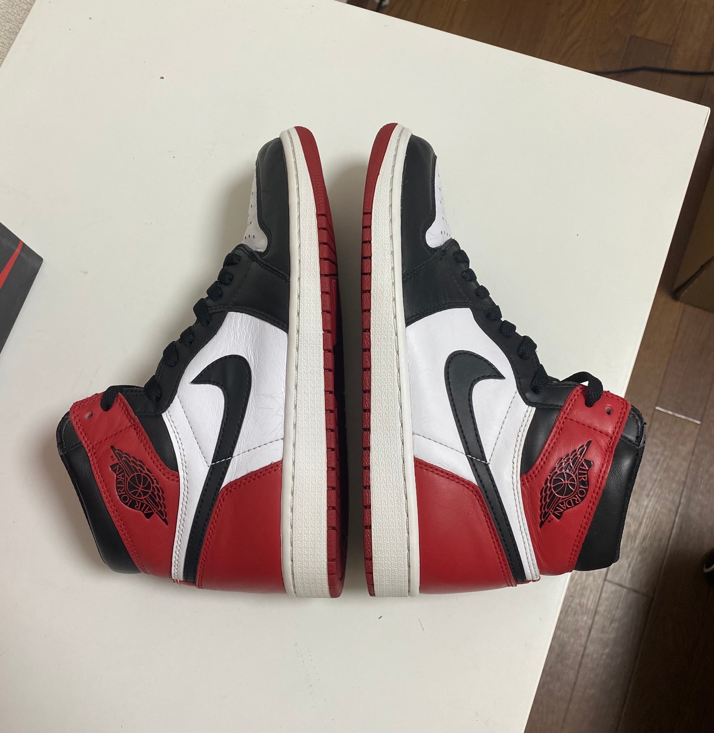 Nike Air Jordan 1 Retro High OG "Black Toe"